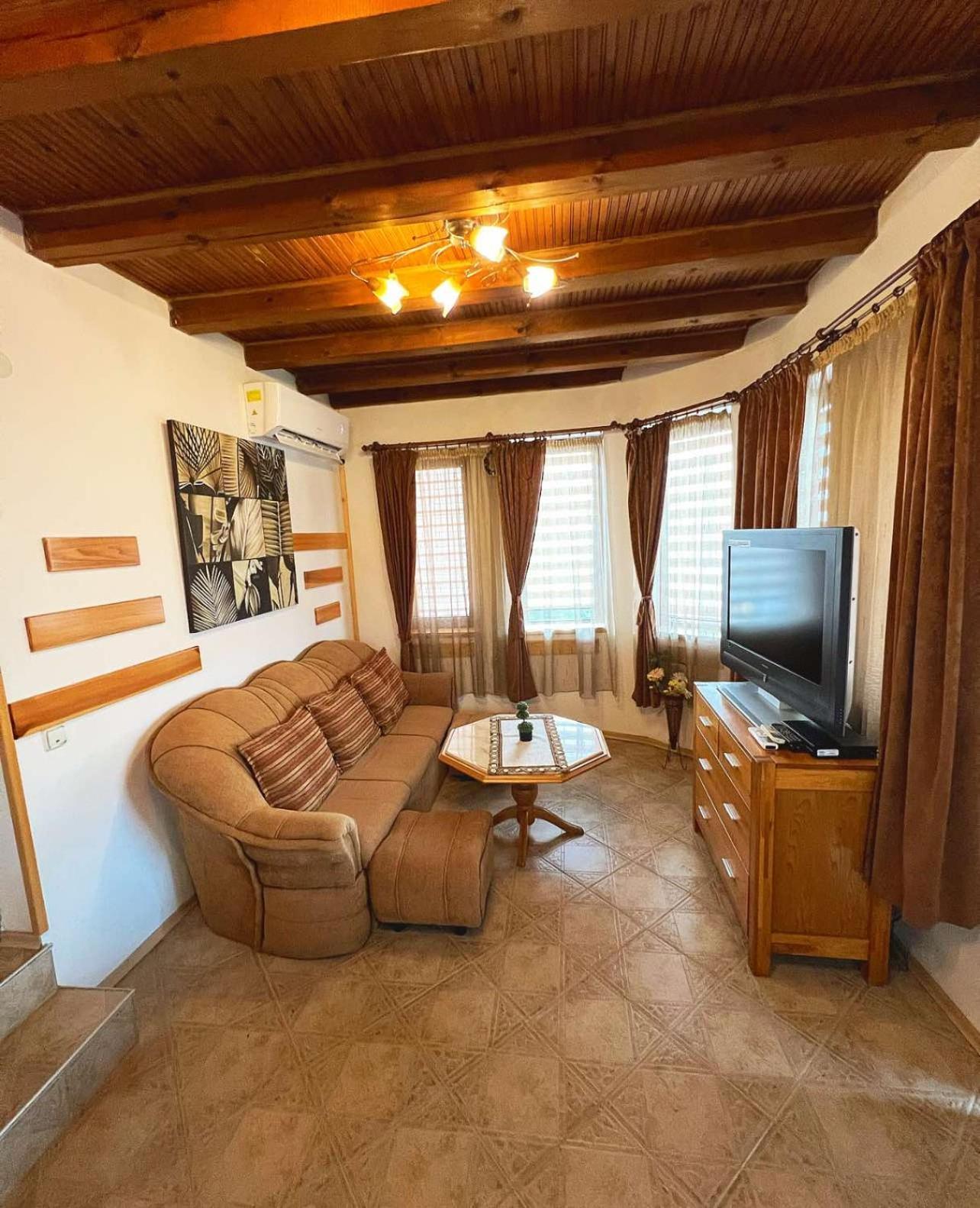 Vila Complex Ristanite Elena Exteriér fotografie
